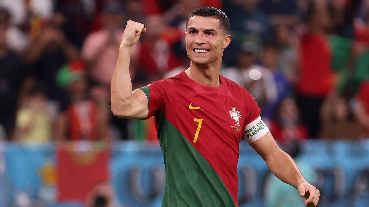 Ronaldo เสนอข้อตกลง 300 ล้านปอนด์ + จากซาอุดิอาระเบีย